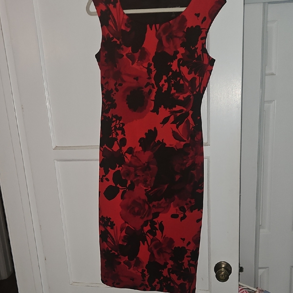 Connected Apparel Red and Black Sheath Midi Dress